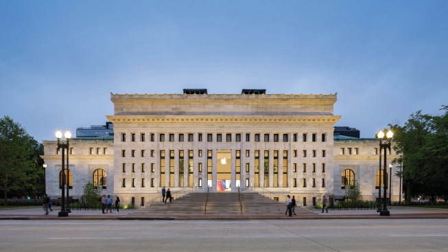 The Apple Carnegie Library in Washington, D.C., by Foster + Partners and Beyer Blinder Belle Architects & Planners
