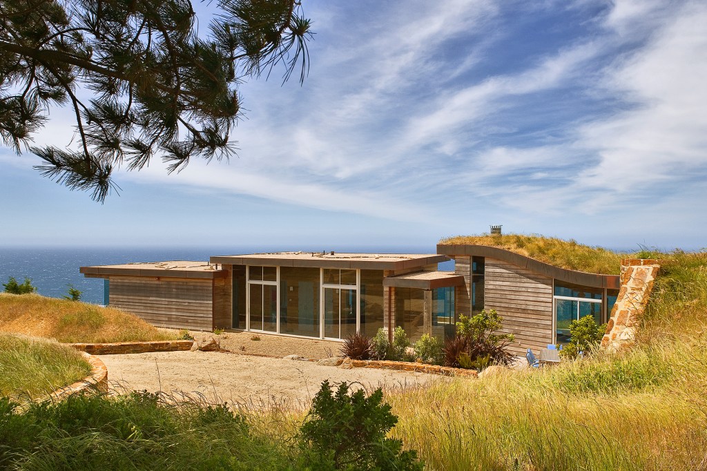 Dani Ridge in Big Sur, Calif., designed by Studio Schicketanz with mechanical engineering design from Monterey Energy Group, combines passive solar design with a propane boiler used for radiant heating.