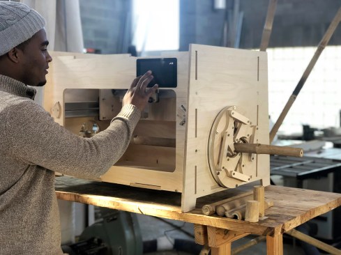 Retooling Bamboo Tectonics: From Vernacular Aesthetics to Milled Material System