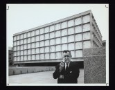 Gordon Bunshaft in front of Beinecke Library at Yale, 1963