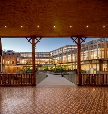View of the CESFAM from the Community Center
