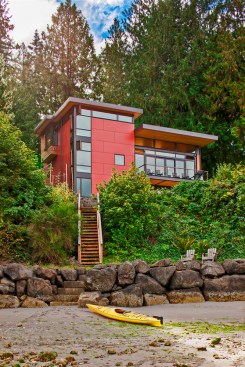 Arrow Point Residence exterior