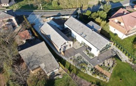 BOCHNIA_BARN_DRONE_VIEW