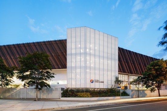 Pueri Domus Perdizes School  by Perkins&Will