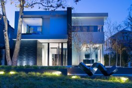 Georgina Avenue Santa Monica modern house