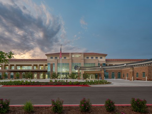 VA Lubbock Outpatient Clinic - Exterior