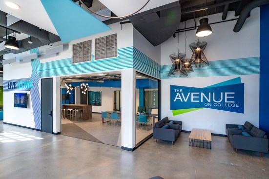 Leasing Office