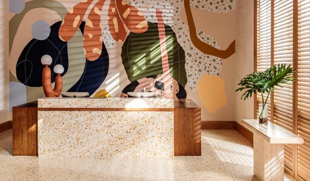 Lobby/check-in