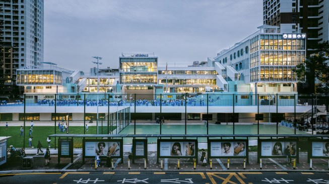 urban facade to the north