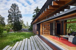 Henry Island Guest House. San Juan Islands, Washington. Bohlin Cywinski Jackson.  Bohlin Cywinski Jackson. © Copyright 2022 Benjamin Benschneider All Rights Reserved. Third party image use may be arranged by contacting Benjamin Benschneider. bbenschneider@comcast.net