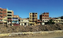 Informal Cairo housing along the Nile, revealing a variety and continuity of construction approaches.