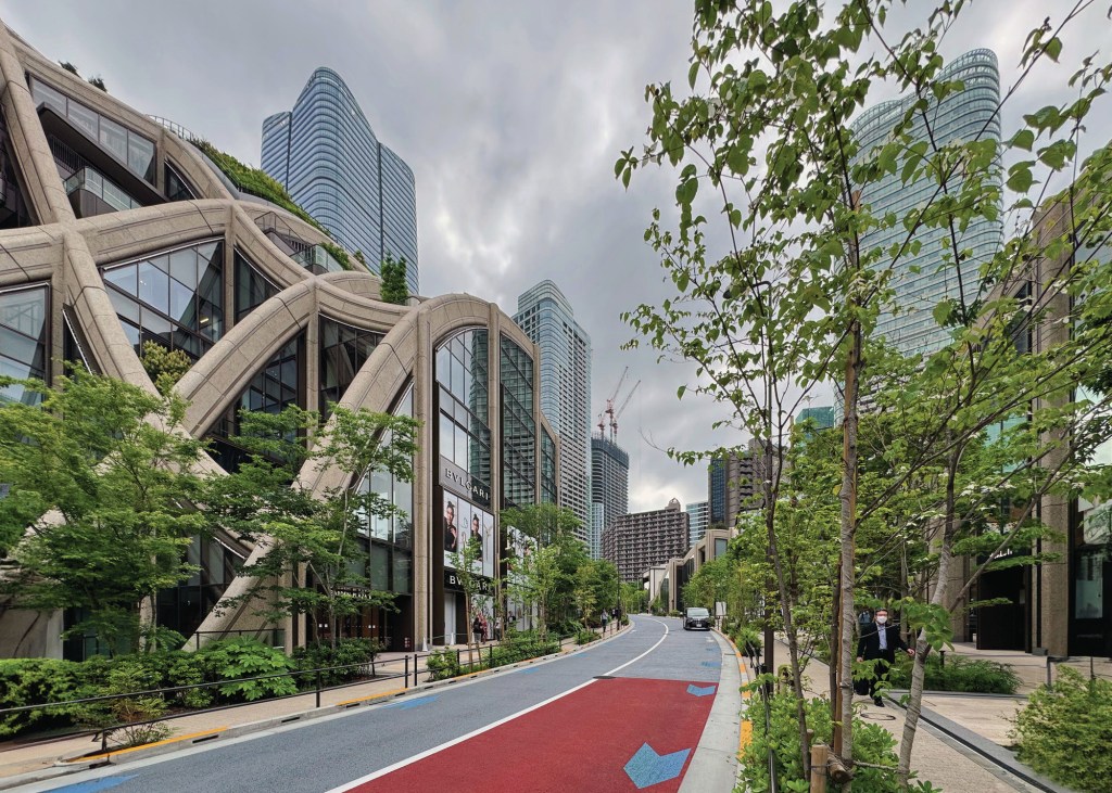 The new Azabudai Hills complex in Tokyo, looking west along Sakura-asa Street.