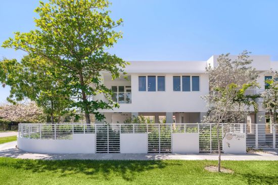 Caplow Manzano, a Miami-based architect-developer, has finished the first WELL Residence in the world, achieving certification for its new single family house in Miami from the International WELL Building Institute (IWBI).