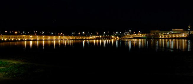Dos Lagos Bamboo Bridge at night