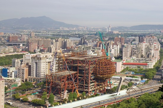 Taipei+Performing+Arts+Center+Tops+Out