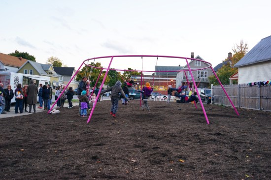 ‘Full Circle’ by Julia Jamrozik and Coryn Kempster, commissioned by CEPA Gallery and C.S.1 Curatorial Projects