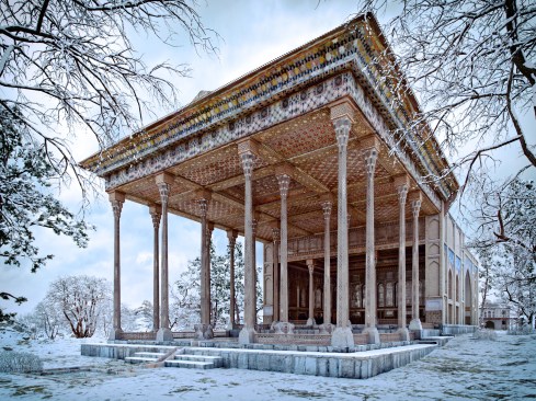 3D Visualization of reconstruction of Ayine Khaneh palace (the Mirror pavilion) of Isfahan