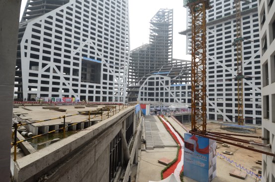 Sliced Porosity Block under construction.