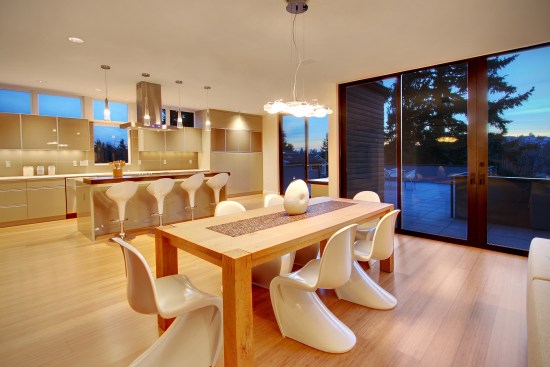 Open+space+and+indoor-outdoor+relationship