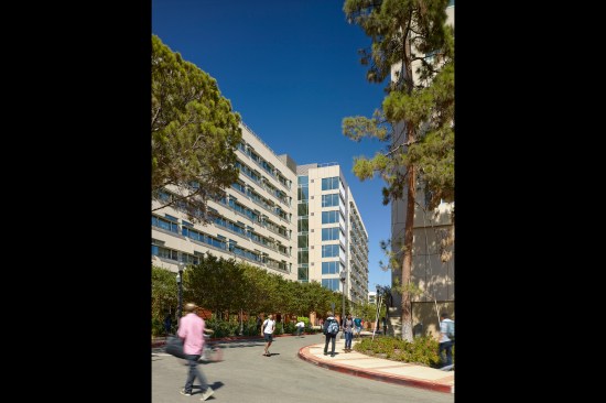 Exterior, Sproul Cove Dorm