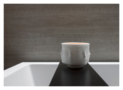 limestone shower / tub detail