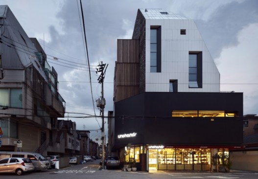 Photographer : Kim Yongkwan