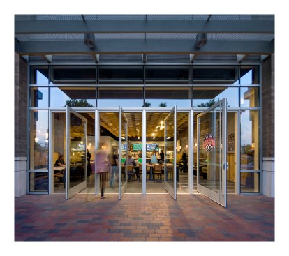 Modified+Storefront+-+Pivot+Doors