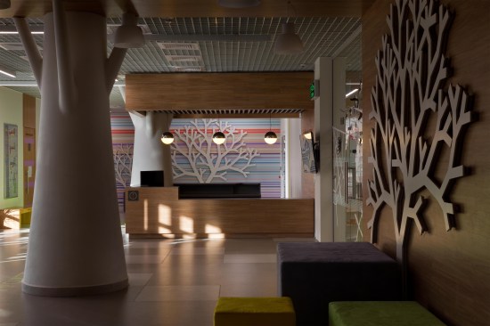 The entrance hall of the primary school 