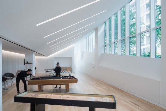 Community room at Via 57 West