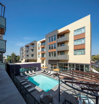 Parc on Powell Apartments, Emeryville, California
Architects - Kava Massih