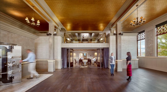 Lobby/community space