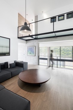 3:2 House designed by Método