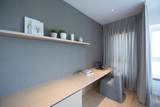 Study corner that can be softly partitioned by curtains, without compromising space or ocean views.