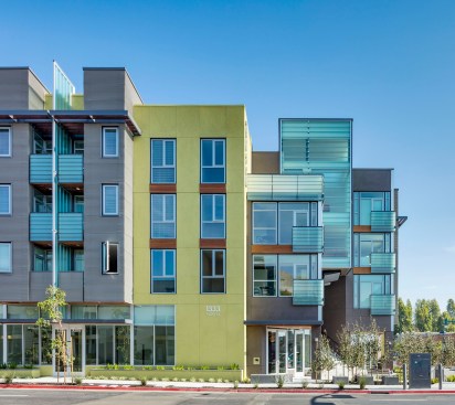 Parc on Powell Apartments, Emeryville, California
Architects - Kava Massih