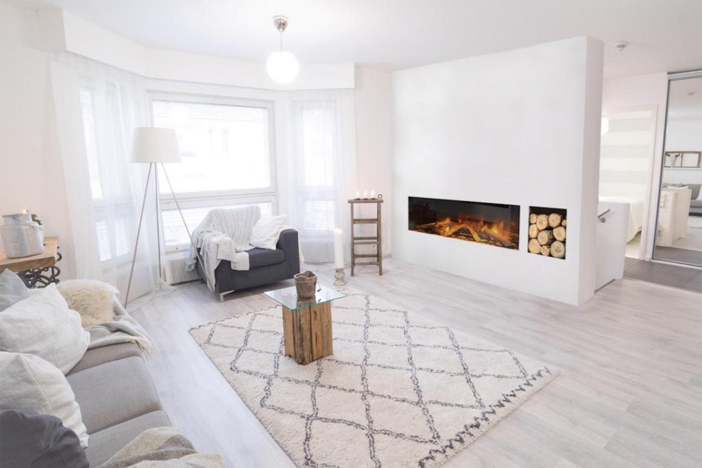 The E40 Single-Sided Electric fireplace by European Home.
