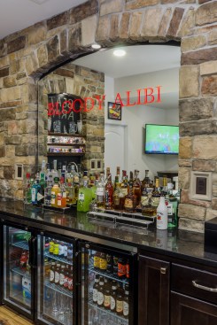 Leo Lantz 9-30-17 Bar