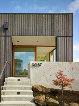 BLK LAB house. West Seattle, Washington.
Image license: Patano Studio Architecture.
© Copyright 2015 Benjamin Benschneider All Rights Reserved. Usage may be arranged by contacting Benjamin Benschneider Photography. Email: bbenschneider@comcast.net or phone: 206-789-5973.