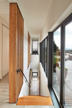 BLK LAB house. West Seattle, Washington.
Image license: Patano Studio Architecture.
© Copyright 2015 Benjamin Benschneider All Rights Reserved. Usage may be arranged by contacting Benjamin Benschneider Photography. Email: bbenschneider@comcast.net or phone: 206-789-5973.