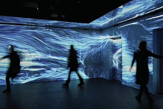Squint/Opera created an immersive room creating a kinetic experience at Lift 109 Battersea Power Station.