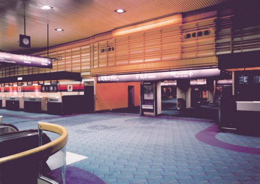 PDX Ticketing Lobby with PDX Carpet, 1990
