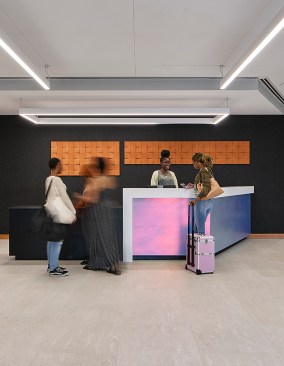 Reception desk
