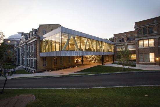Dusk settles over the Arts quad.