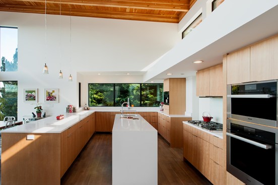 Hillside House kitchen