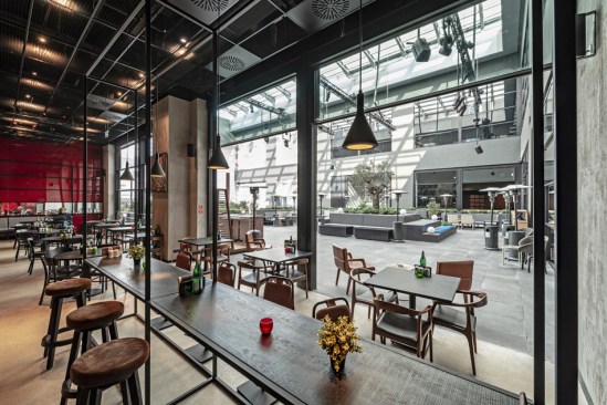 Vertical Retracting Door