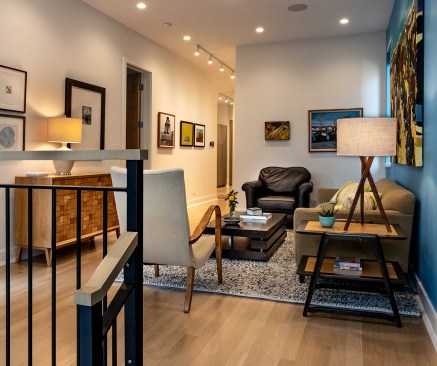 Owners Unit - Living Room 