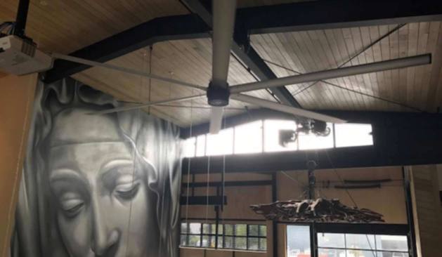 Crave Café in Australia had a MacroAir large ceiling fan installed into their café space. They are able to effectively cool off their customers and reduce the amount of energy spent on HVAC.