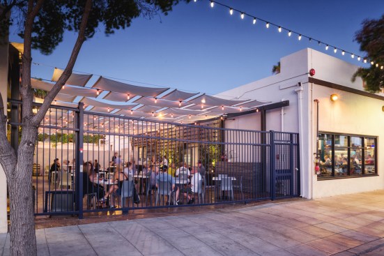 The iron gate at the Ballast Point: Onion, miscellaneous.