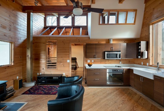 GriD Highland House_great room