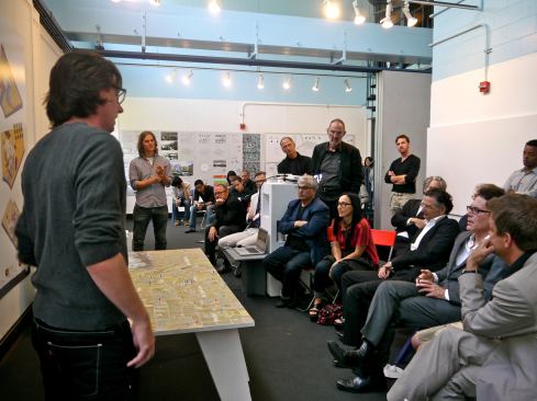 Student Ian Thomas presents work for a research studio led by Thom Mayne with Karen Lohrmann and Eui-Sung Yee