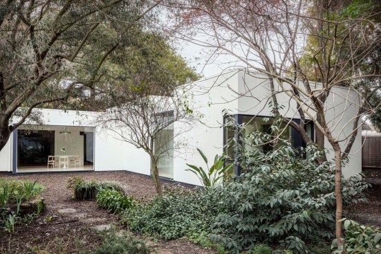 Photographer Lucas Fladzinski. Client Jermyn Manthripragada Architecture. Palo Alto, CA